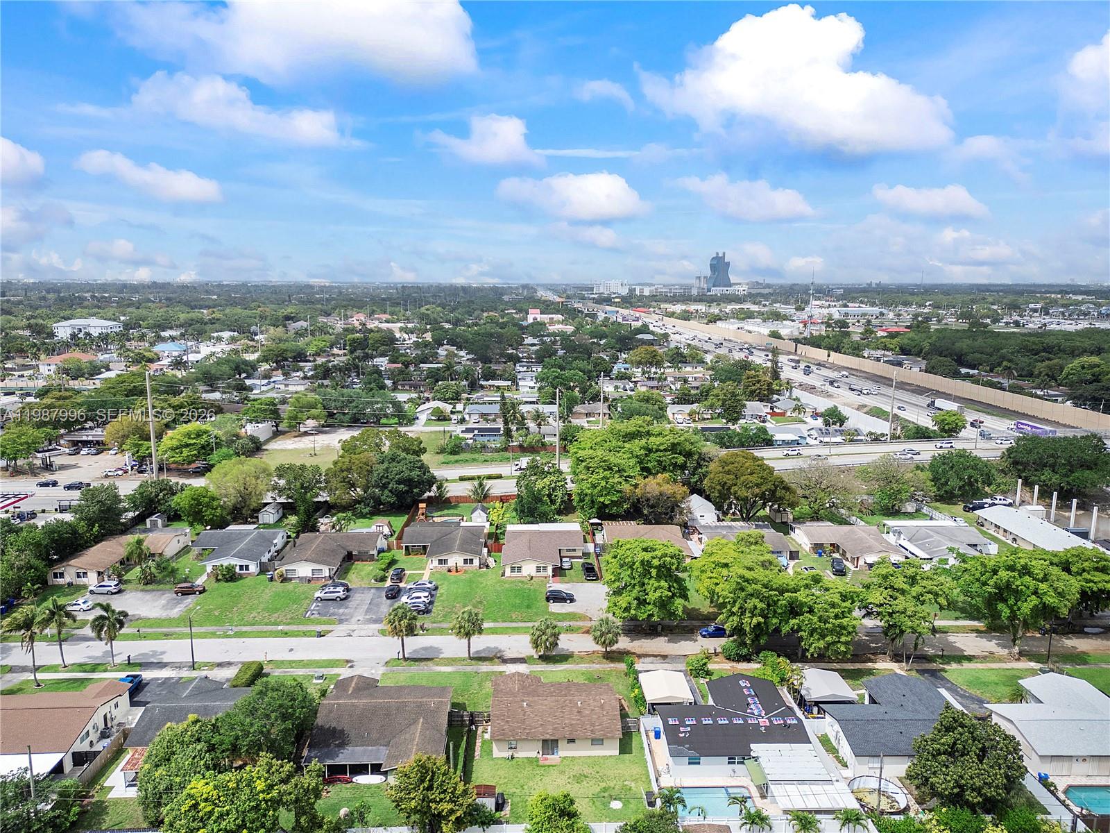 6320 Sherman St Hollywood, FL 33024