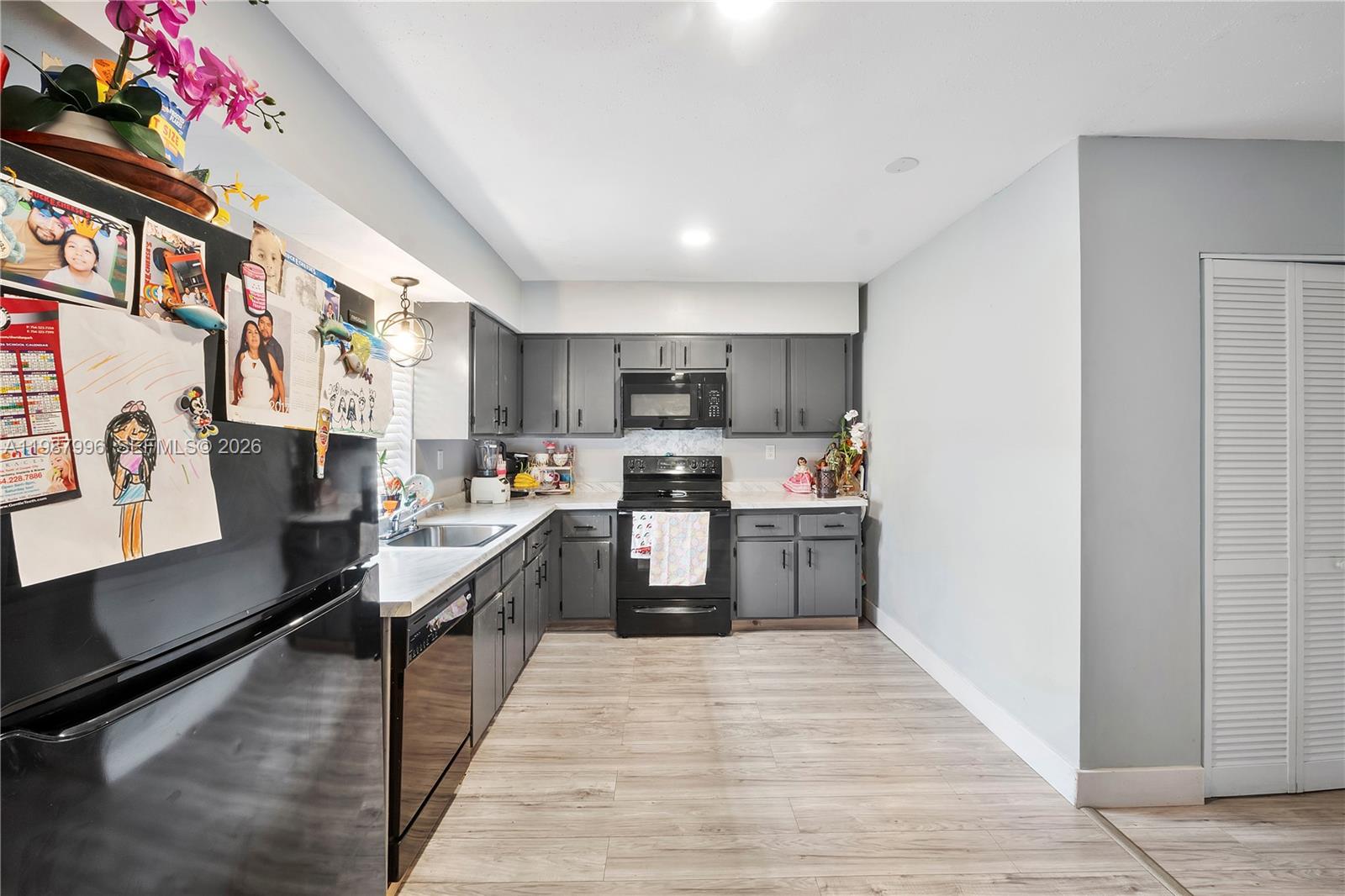 6320 Sherman St Hollywood, FL 33024