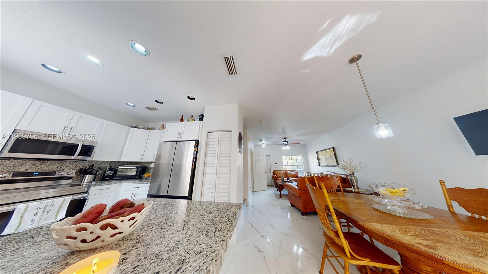 809 NW 170th Ter #26 Pembroke Pines, FL 33028