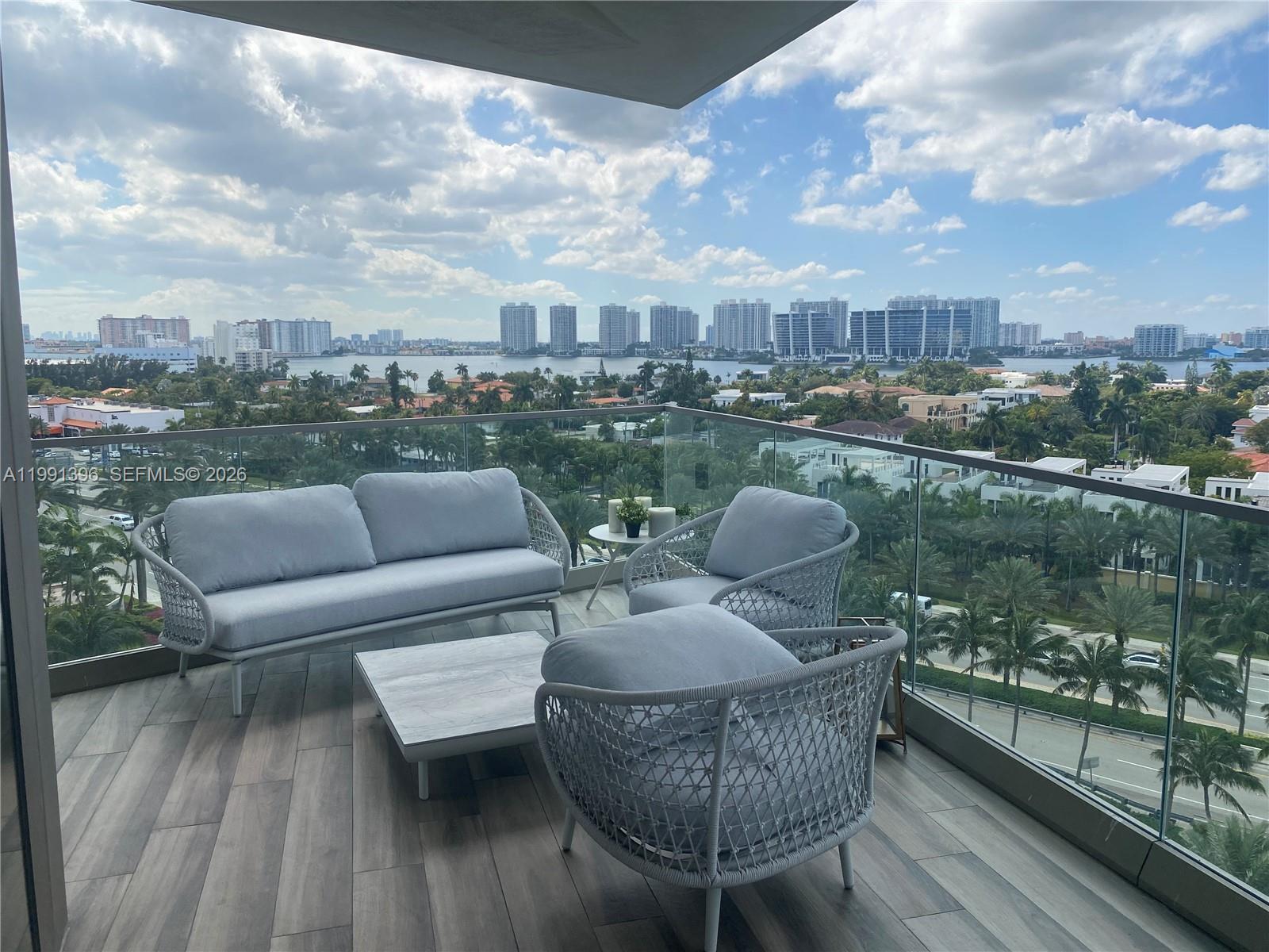 18975 Collins Ave #605 Sunny Isles Beach, FL 33160