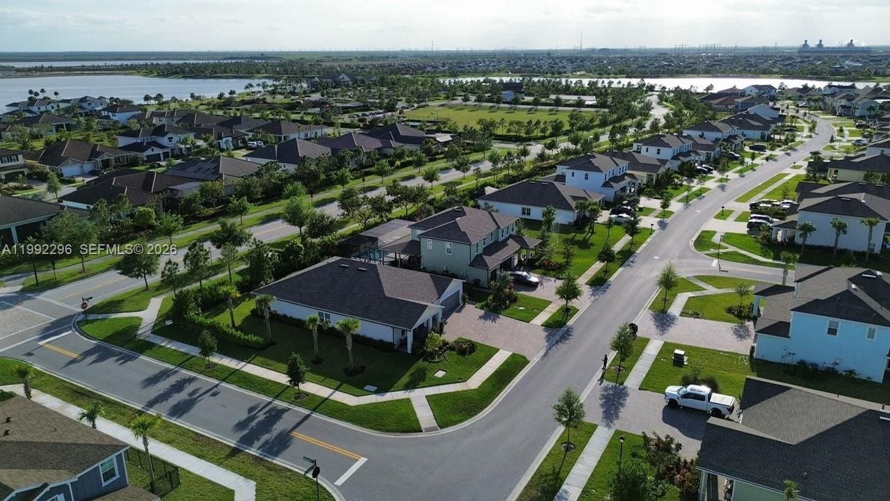 19148 N Broad Shr Walk Loxahatchee, FL 33470