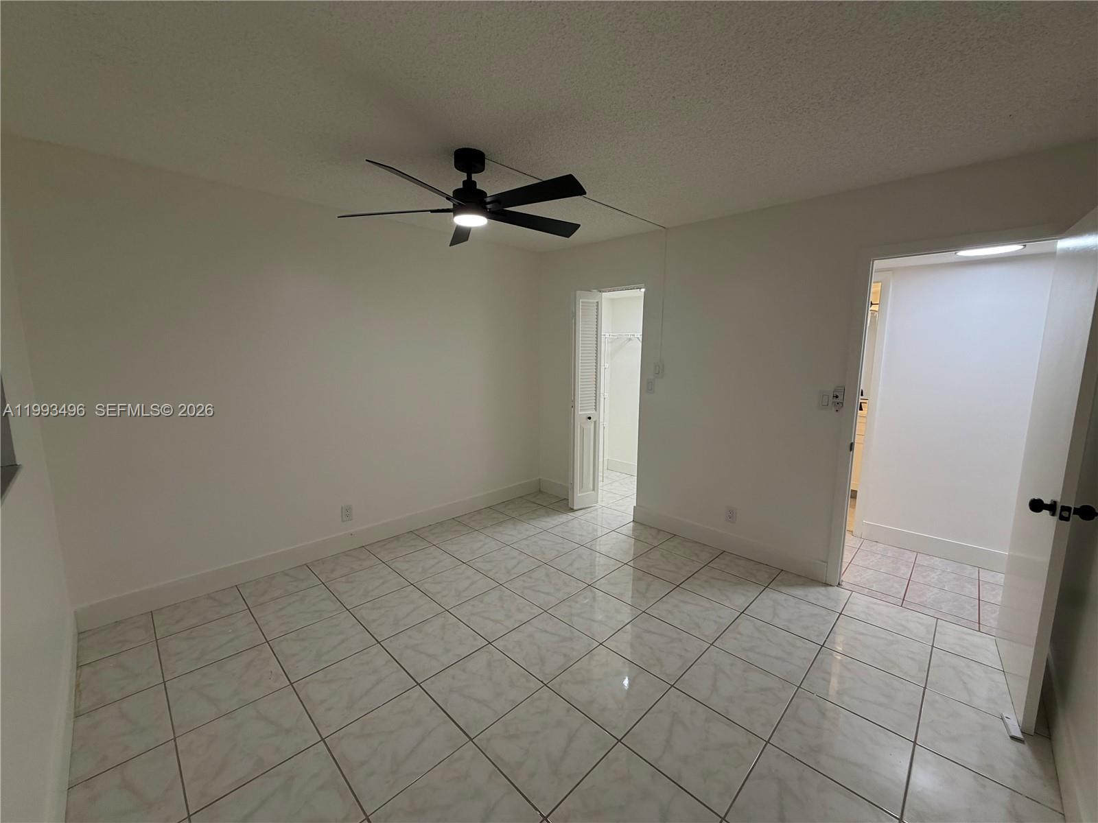 400 Commodore Dr #101 Plantation, FL 33325