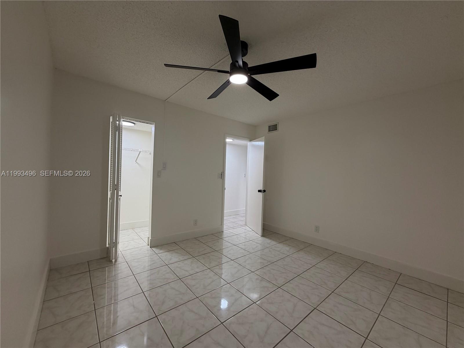 400 Commodore Dr #101 Plantation, FL 33325