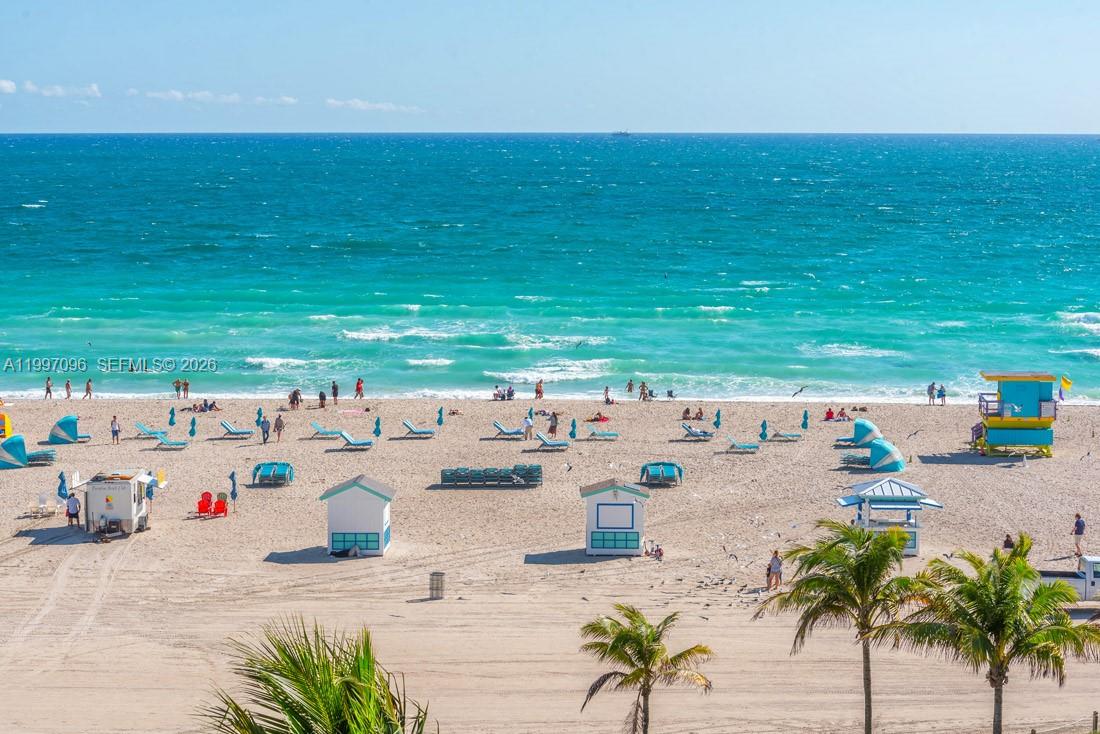 1500 Ocean Dr #PH-05 Miami Beach, FL 33139