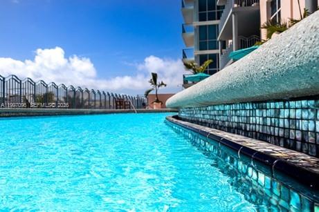 1500 Ocean Dr #PH-05 Miami Beach, FL 33139