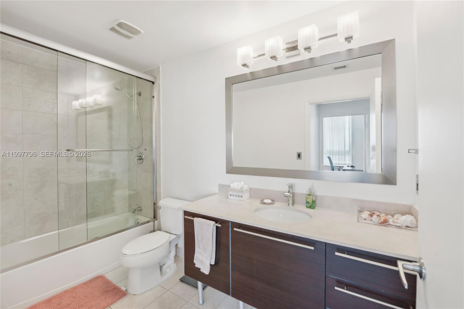 1900 N Bayshore Dr #1511 Miami, FL 33132