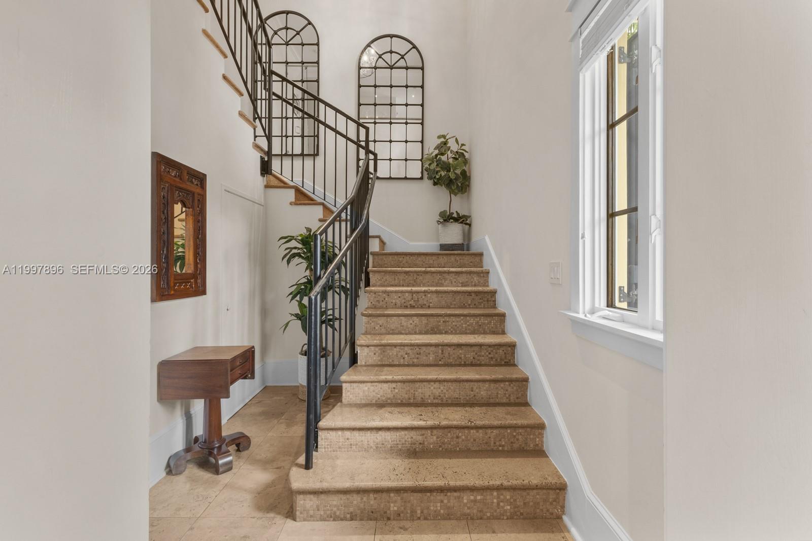 685 Harbor Ln Key Biscayne, FL 33149