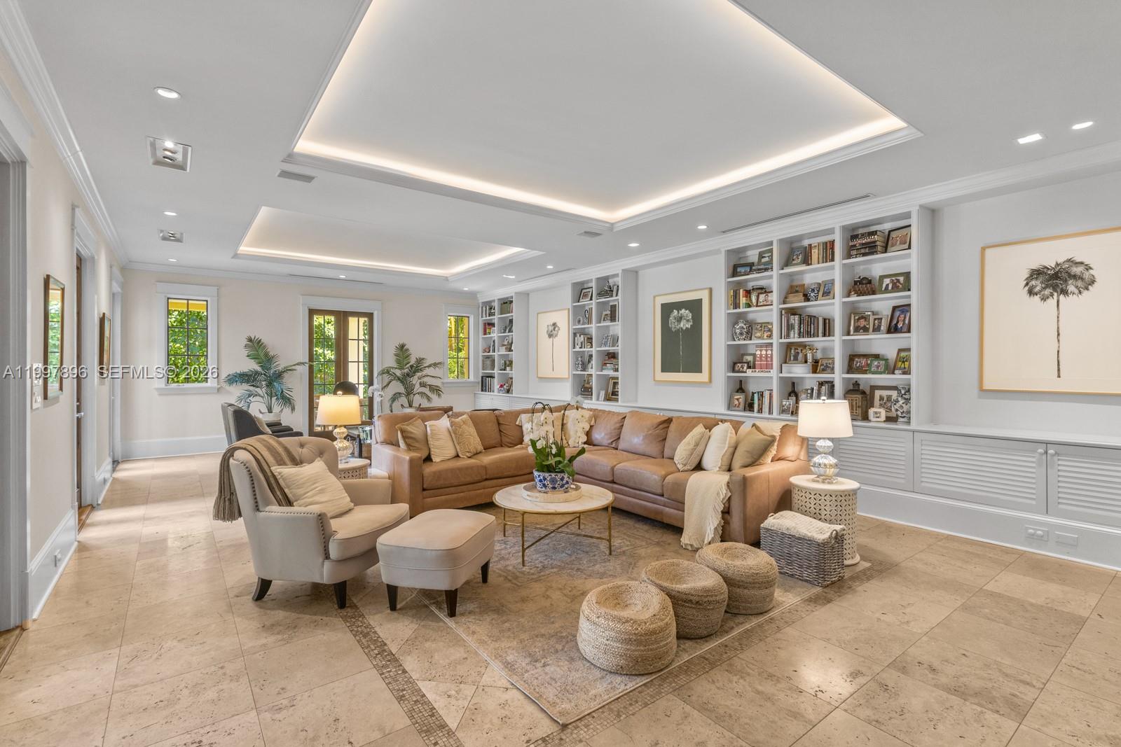 685 Harbor Ln Key Biscayne, FL 33149