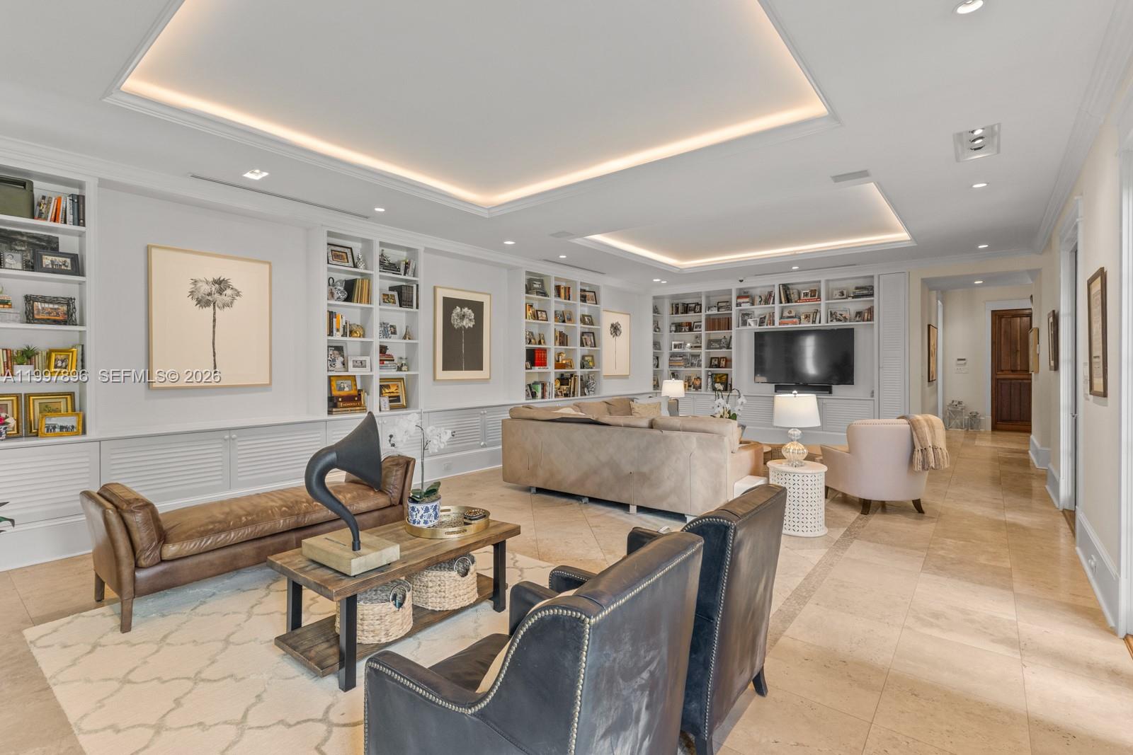 685 Harbor Ln Key Biscayne, FL 33149