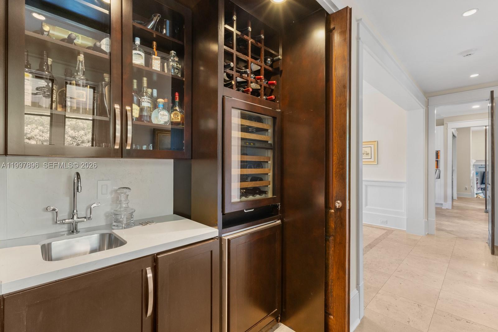 685 Harbor Ln Key Biscayne, FL 33149