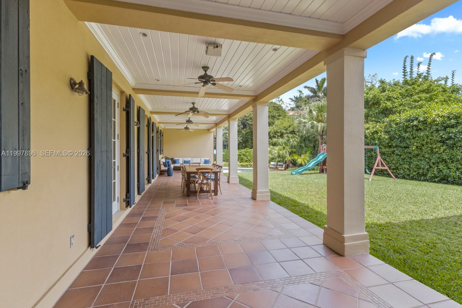 685 Harbor Ln Key Biscayne, FL 33149