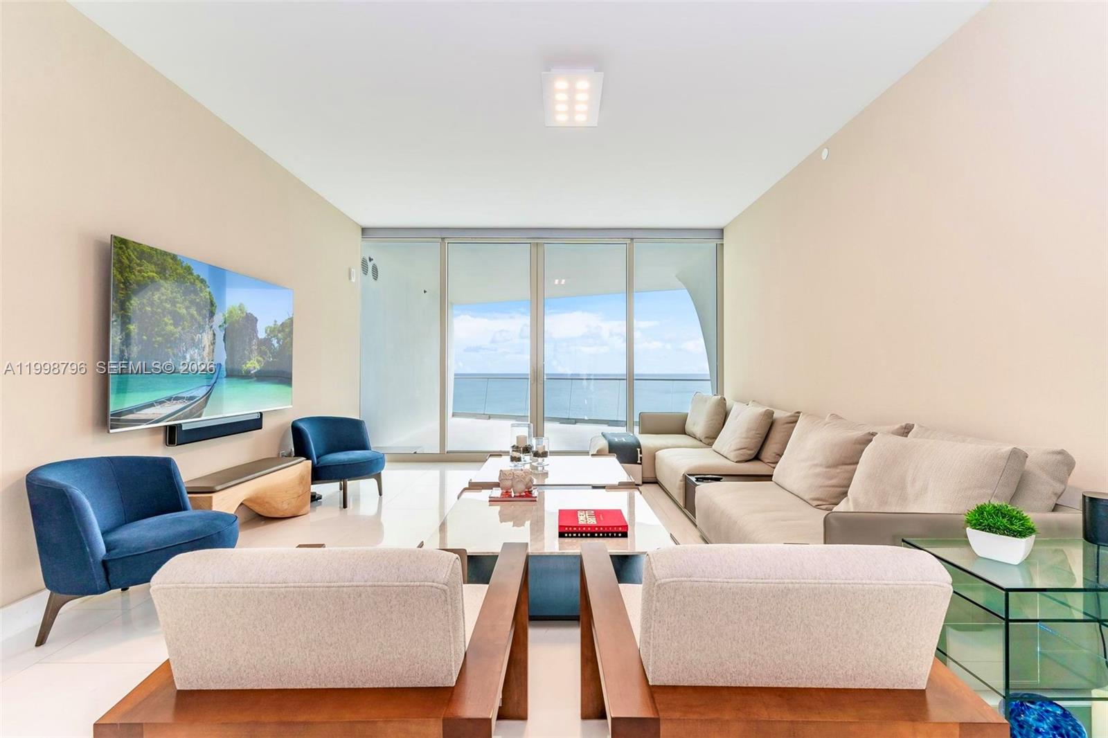 16901 Collins Ave #903 Sunny Isles Beach, FL 33160