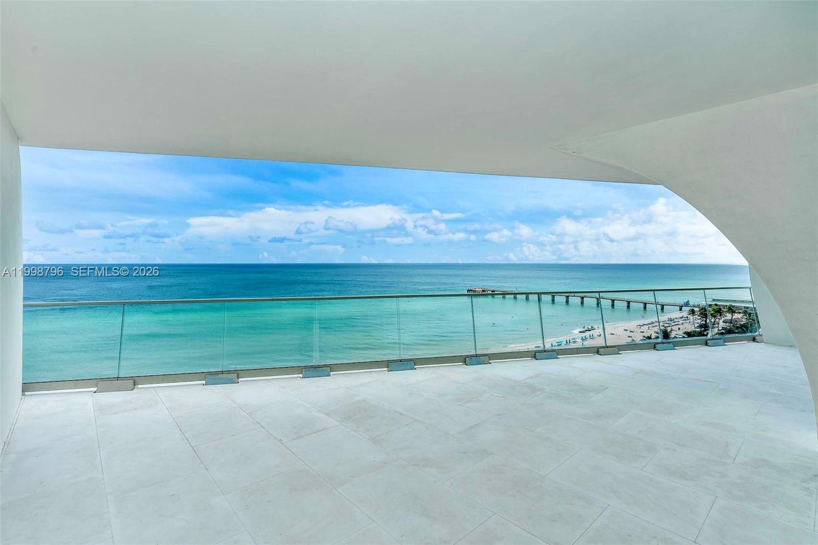 16901 Collins Ave #903 Sunny Isles Beach, FL 33160