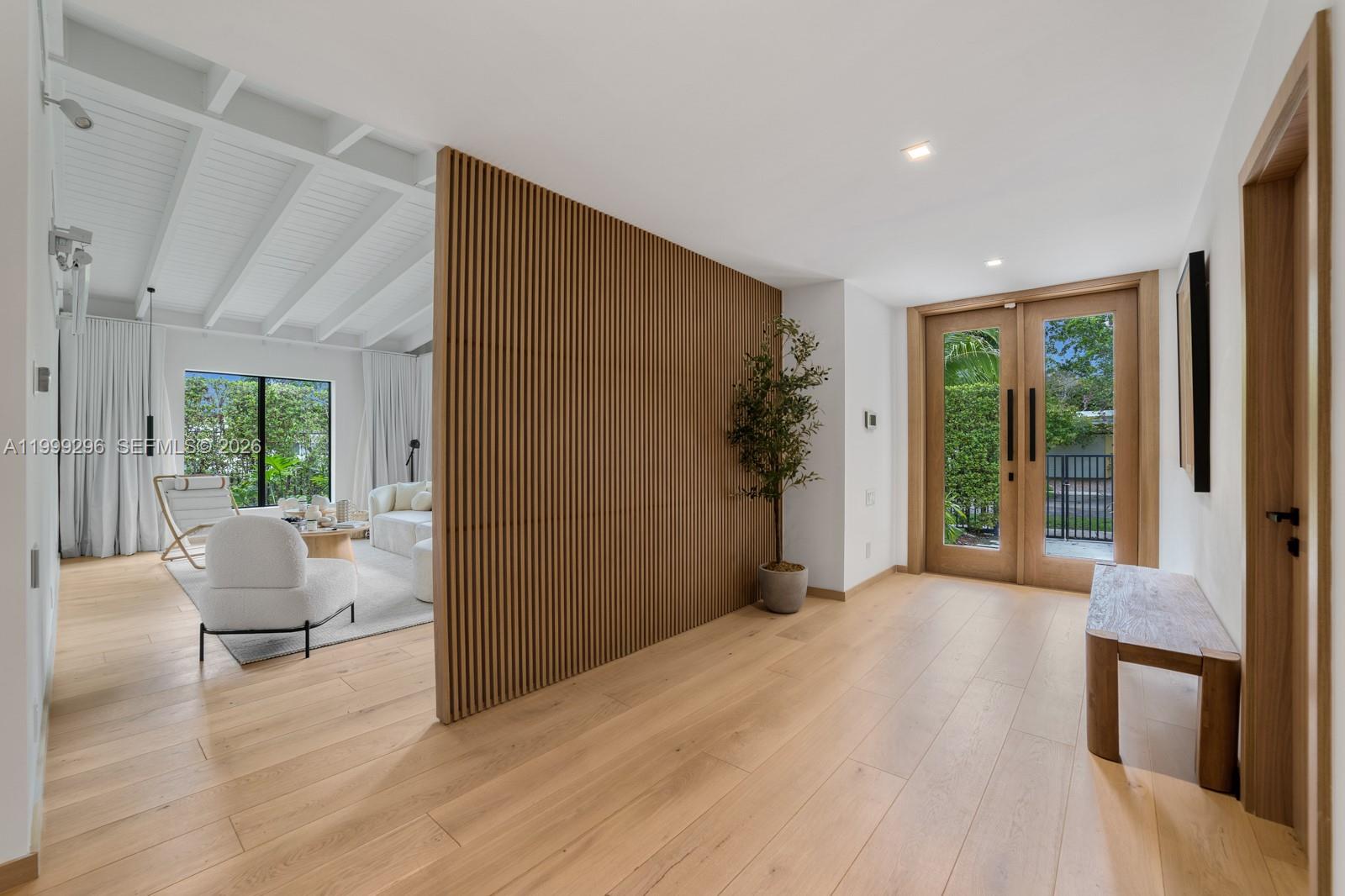 70 Samana Dr Miami, FL 33133