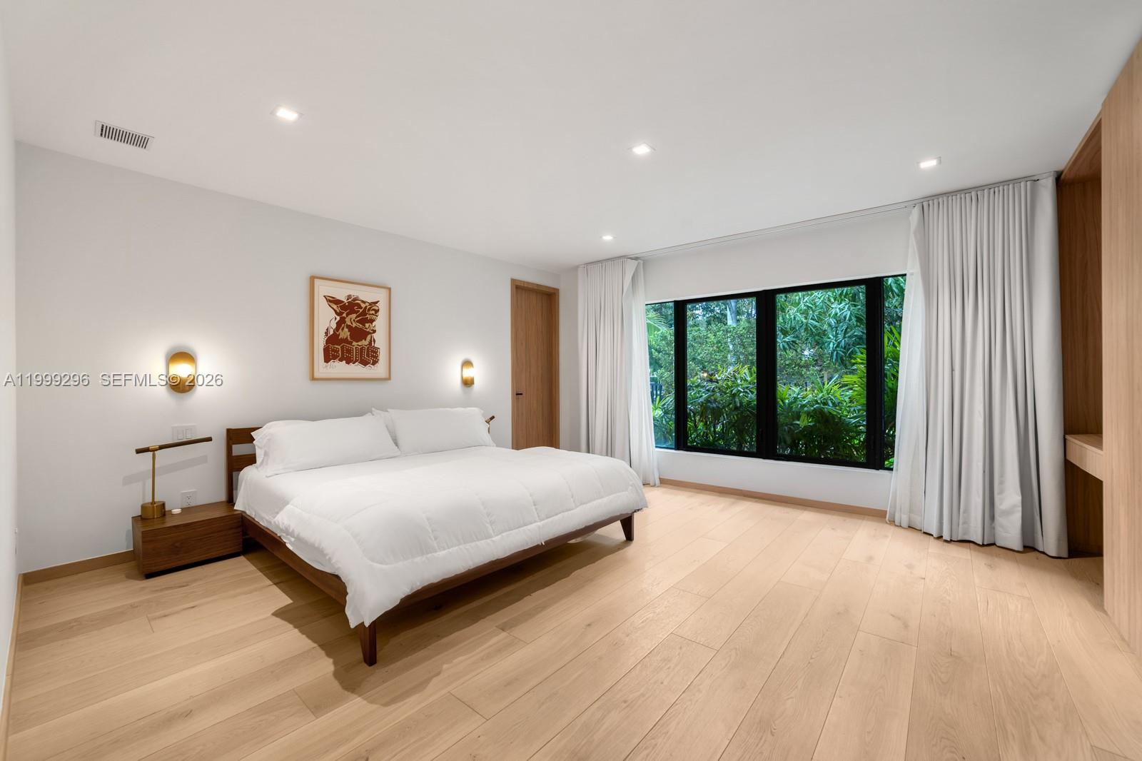 70 Samana Dr Miami, FL 33133