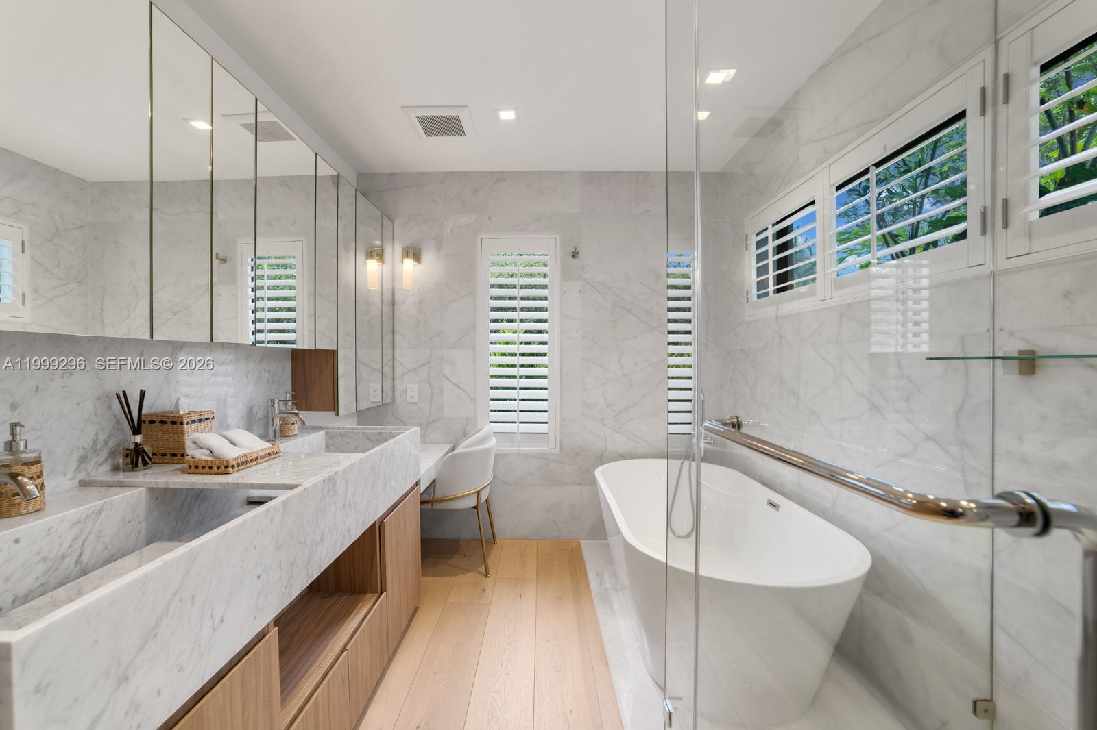 70 Samana Dr Miami, FL 33133