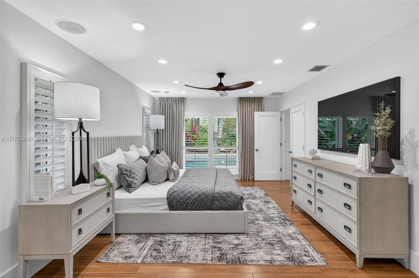 3050 NE 41st St Fort Lauderdale, FL 33308