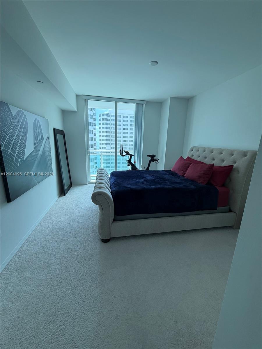 image The Plaza on Brickell East14