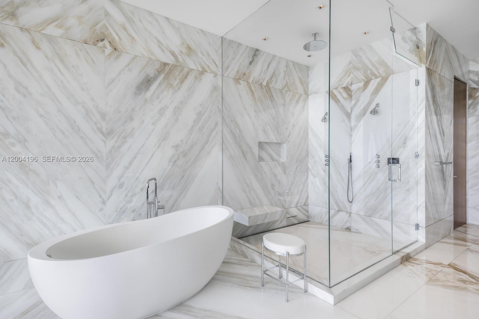 825 E Dilido Dr Miami Beach, FL 33139