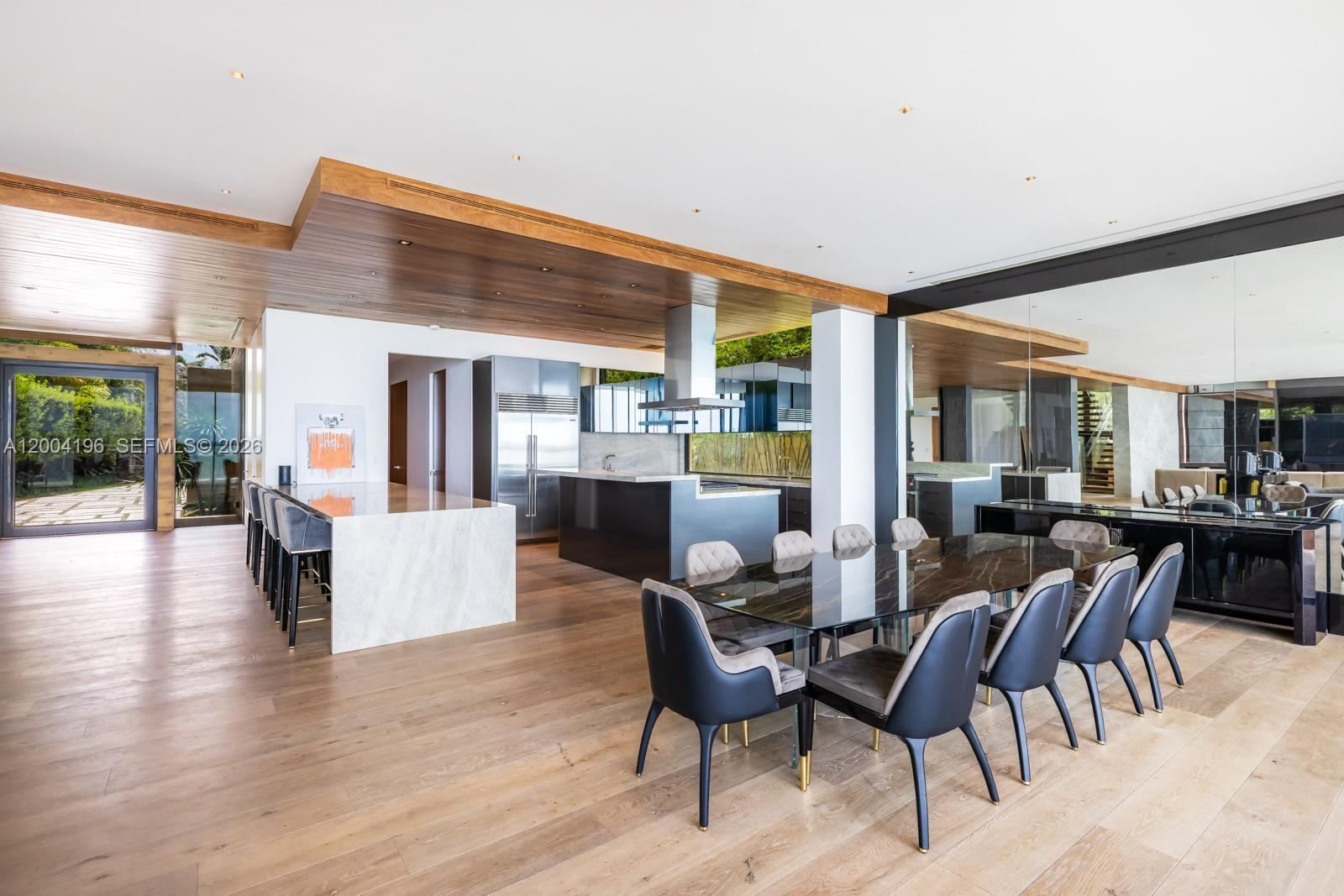 825 E Dilido Dr Miami Beach, FL 33139