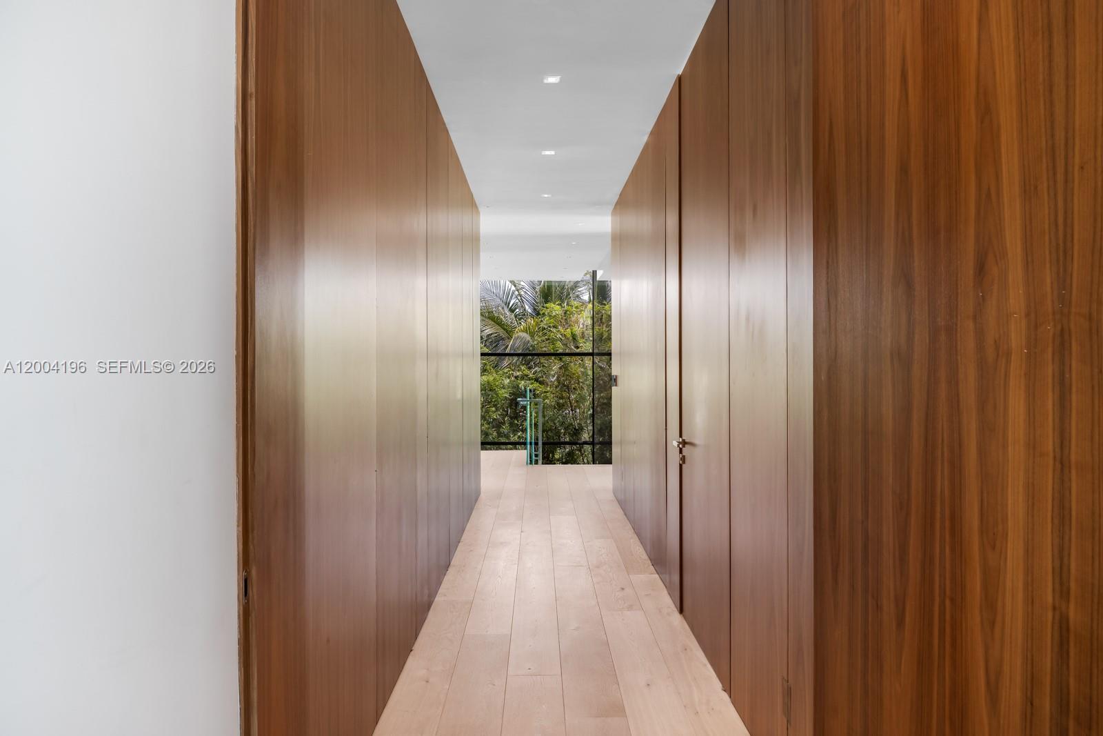 825 E Dilido Dr Miami Beach, FL 33139