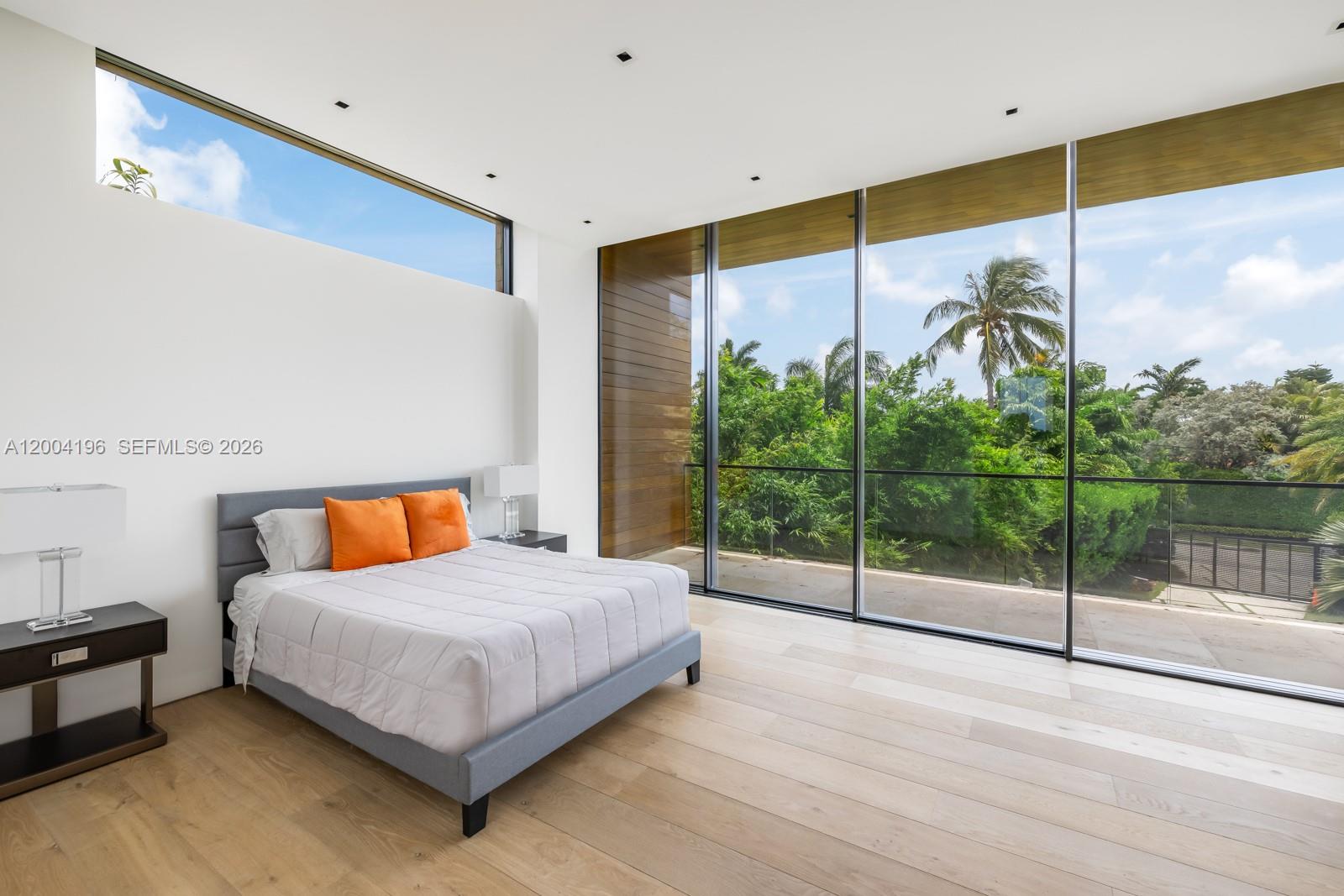 825 E Dilido Dr Miami Beach, FL 33139