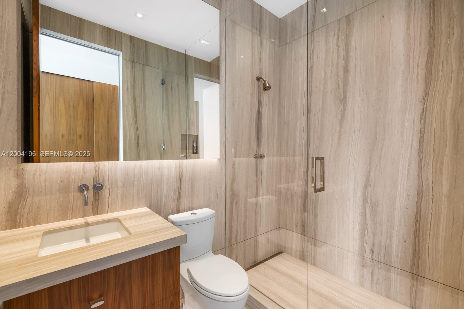 825 E Dilido Dr Miami Beach, FL 33139