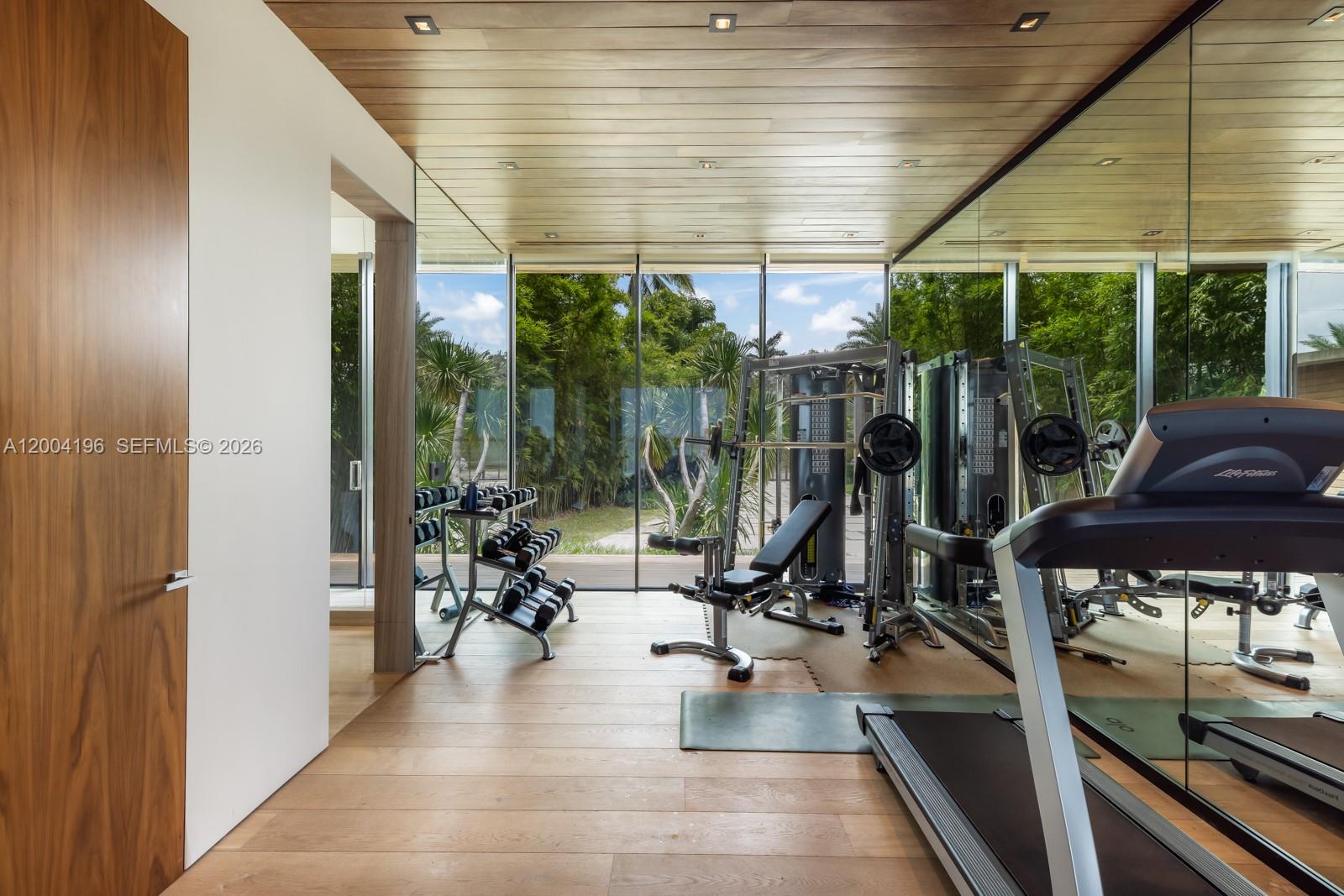 825 E Dilido Dr Miami Beach, FL 33139