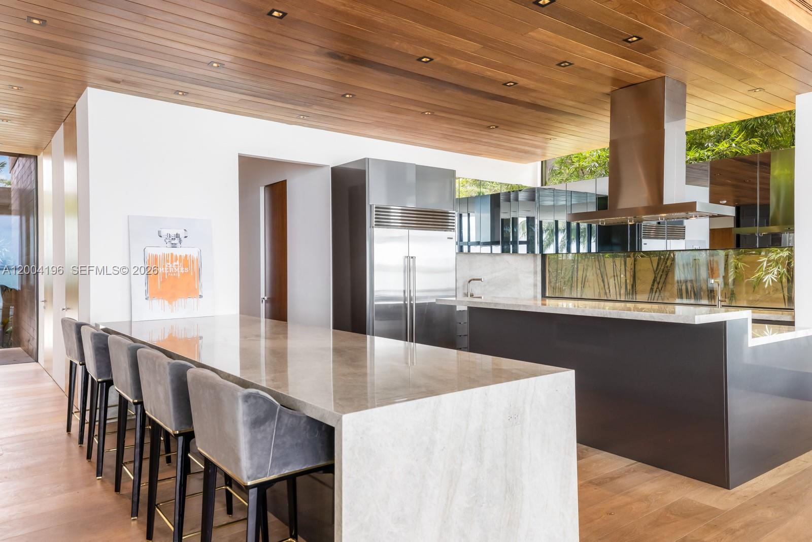 825 E Dilido Dr Miami Beach, FL 33139