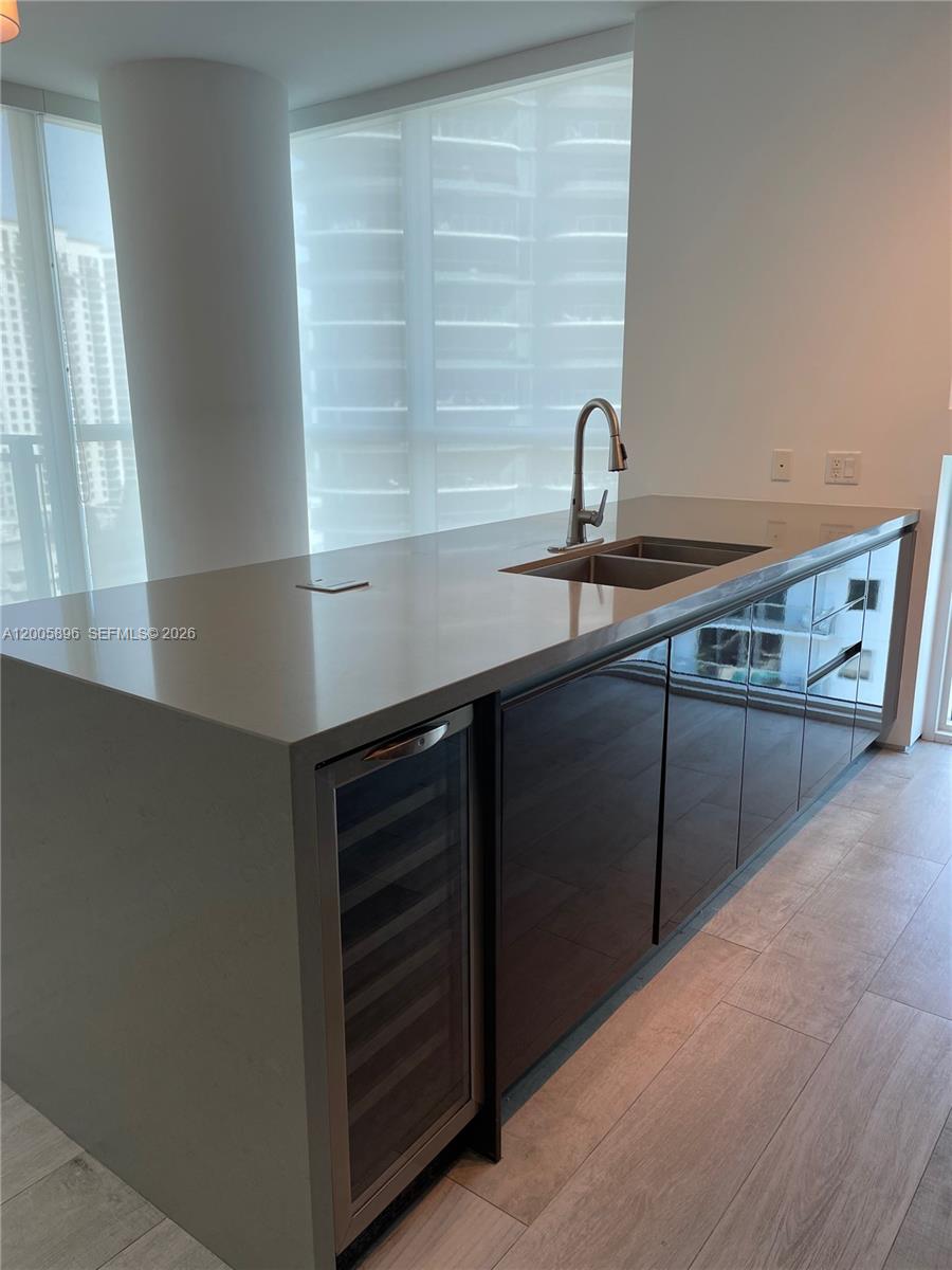 1080 Brickell Ave #2209 Miami, FL 33131