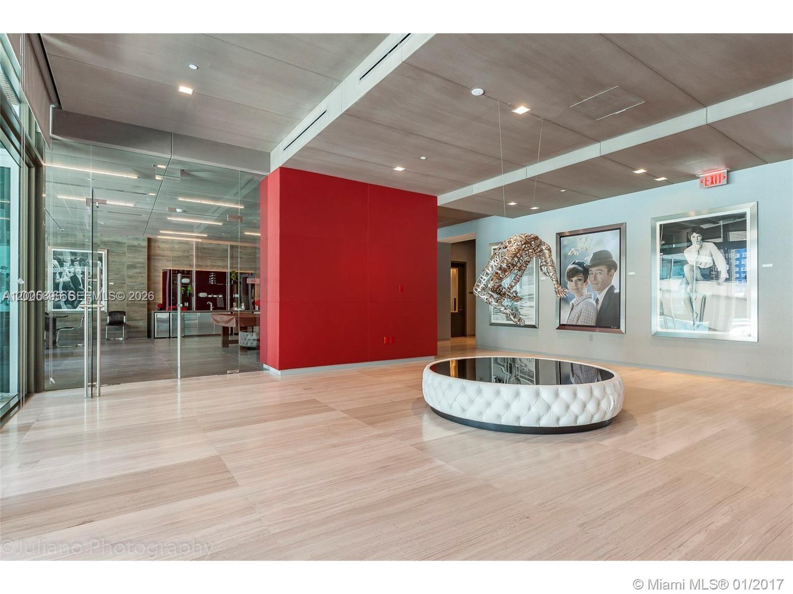 1080 Brickell Ave #2209 Miami, FL 33131