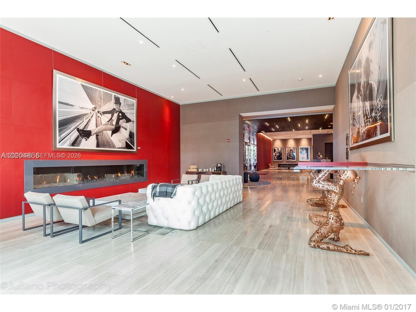 1080 Brickell Ave #2209 Miami, FL 33131