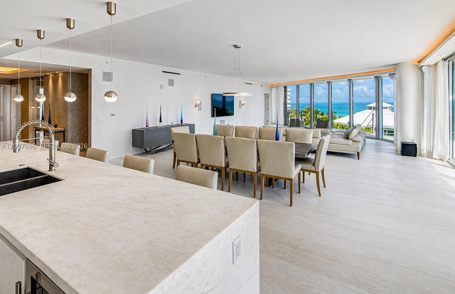 1 Collins Ave #606 Miami Beach, FL 33139