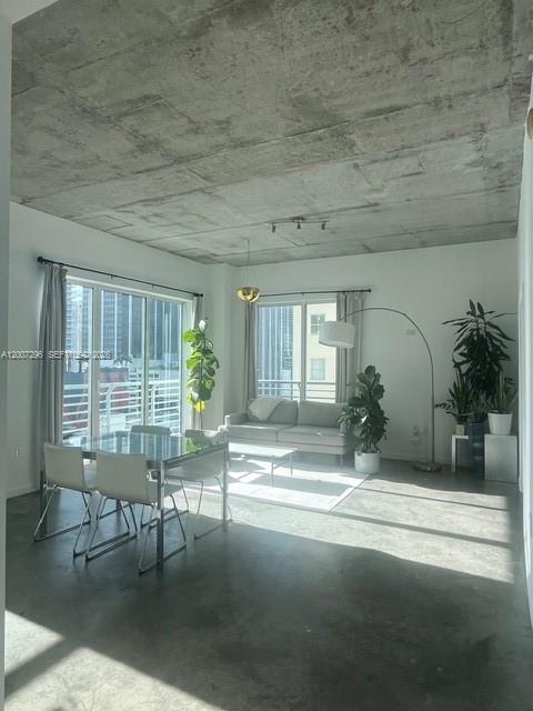 image The Loft 210