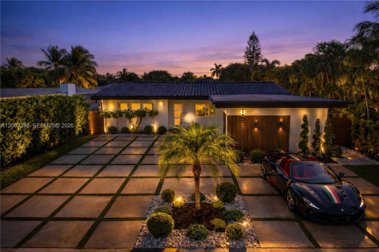 1560 Cleveland Rd Miami Beach, FL 33141