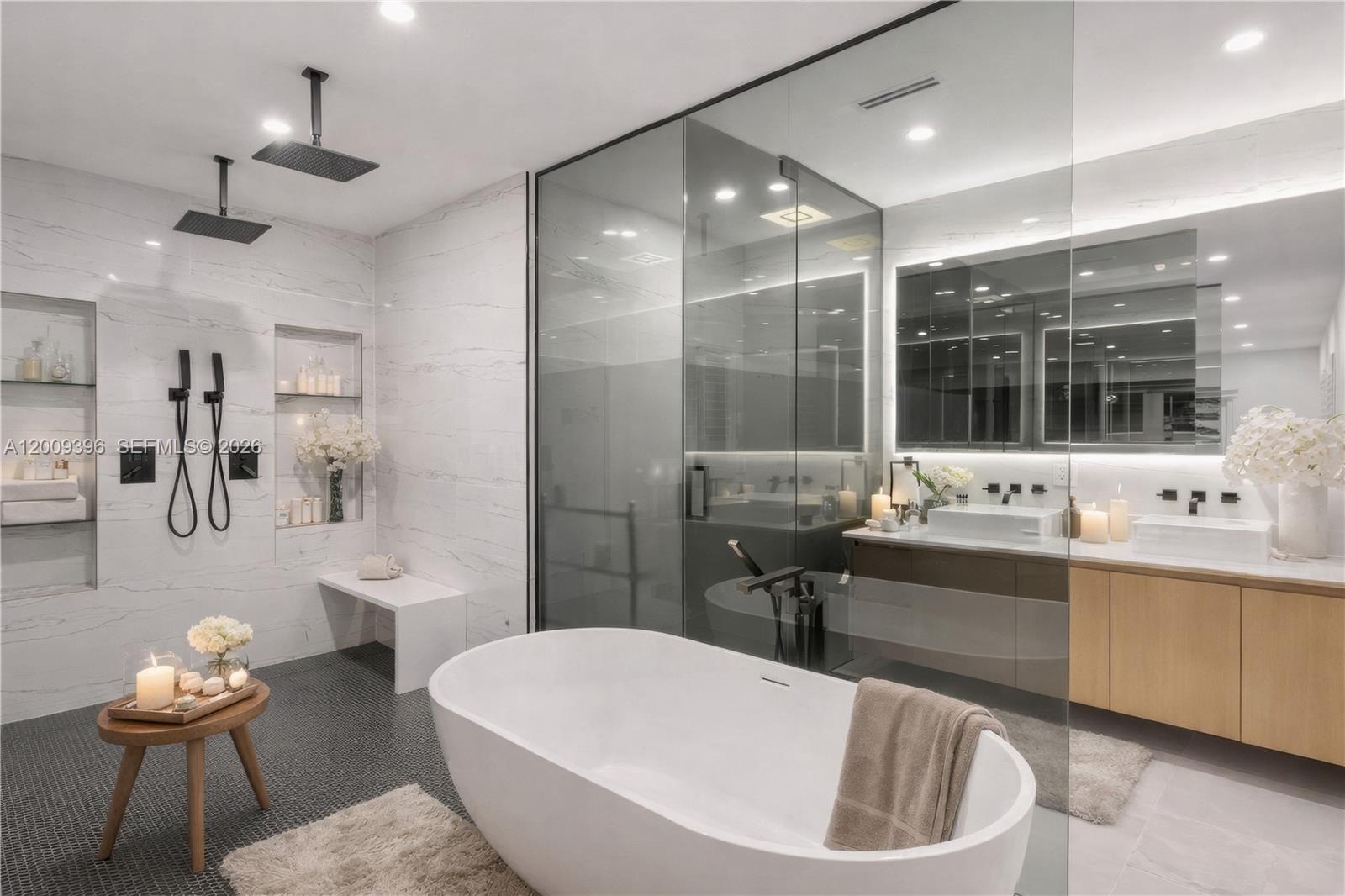 1560 Cleveland Rd Miami Beach, FL 33141