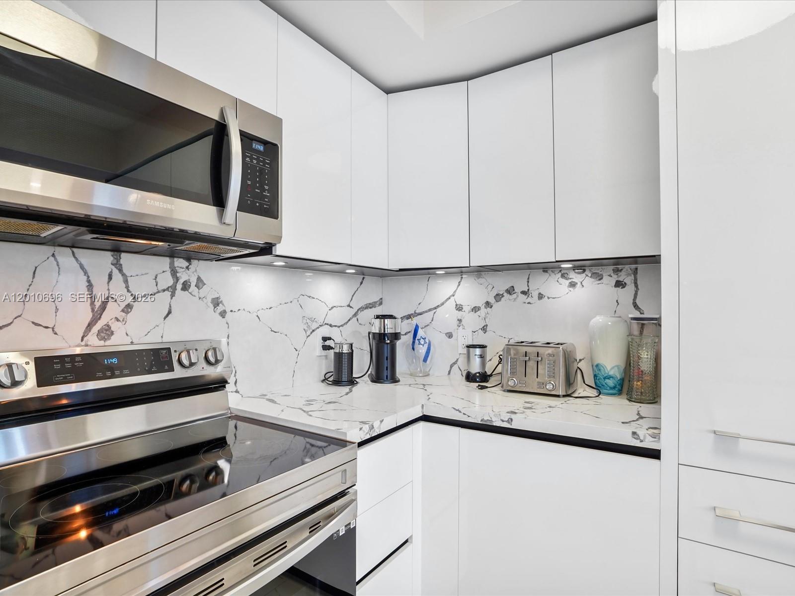 17375 Collins Ave #1508 Sunny Isles Beach, FL 33160