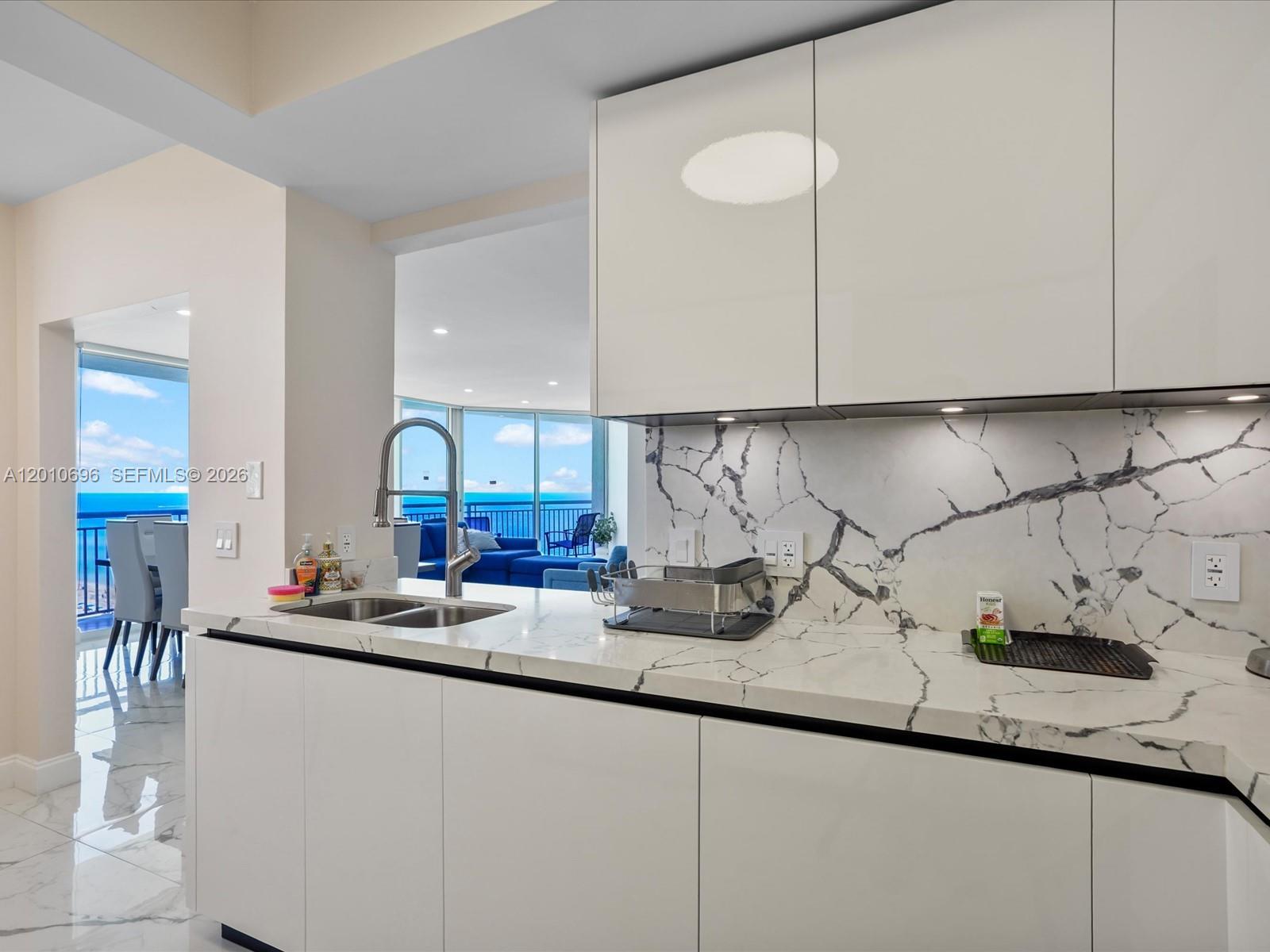17375 Collins Ave #1508 Sunny Isles Beach, FL 33160