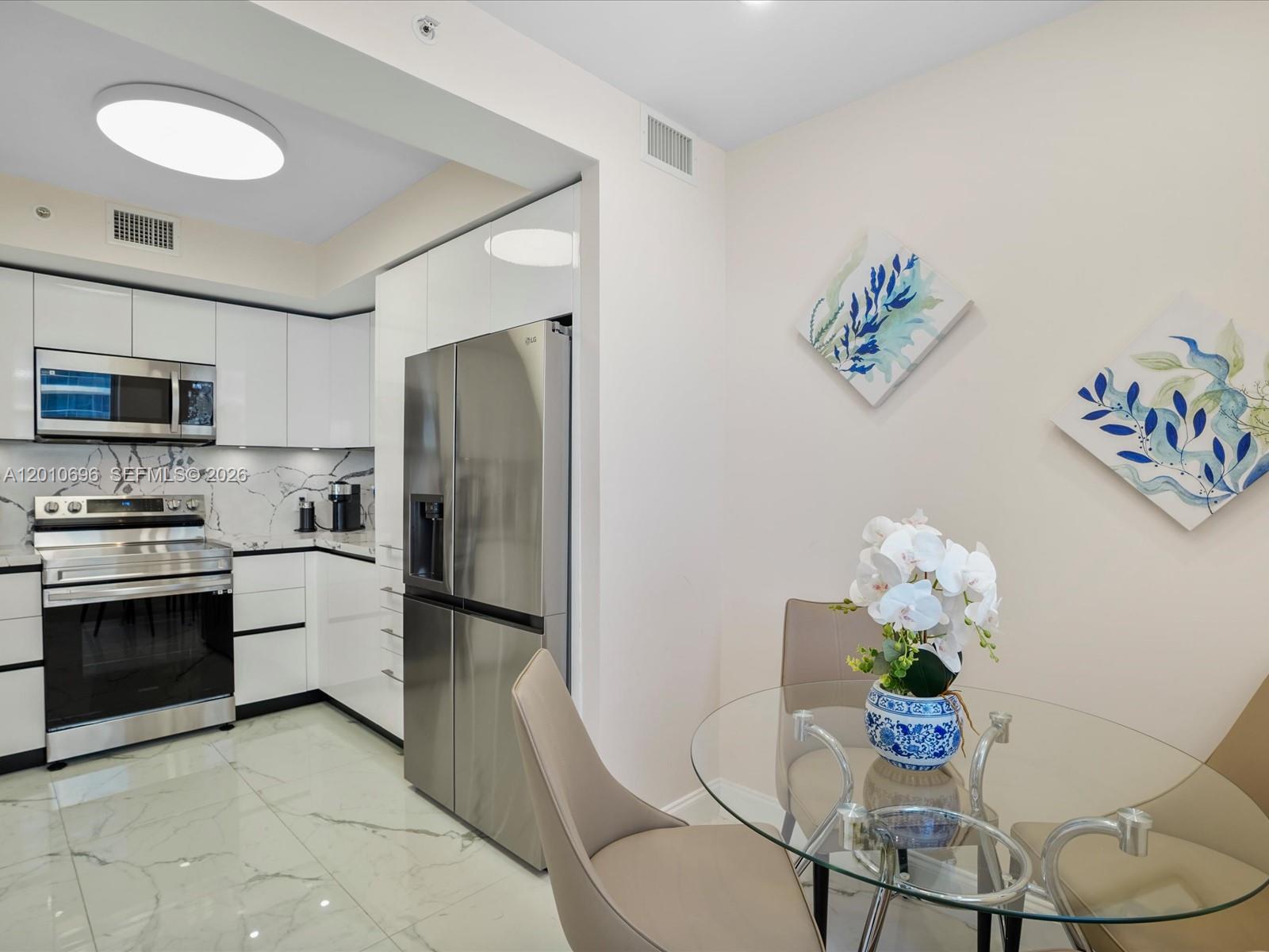 17375 Collins Ave #1508 Sunny Isles Beach, FL 33160