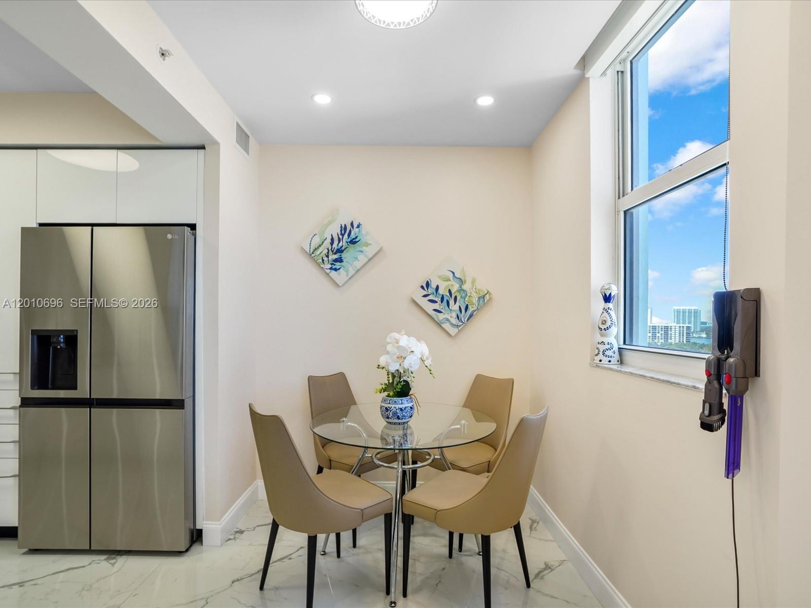 17375 Collins Ave #1508 Sunny Isles Beach, FL 33160