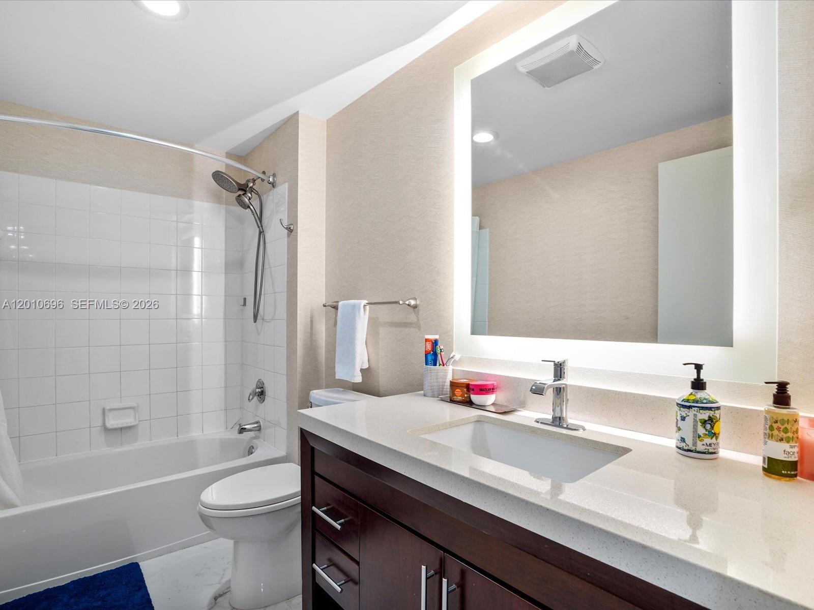 17375 Collins Ave #1508 Sunny Isles Beach, FL 33160