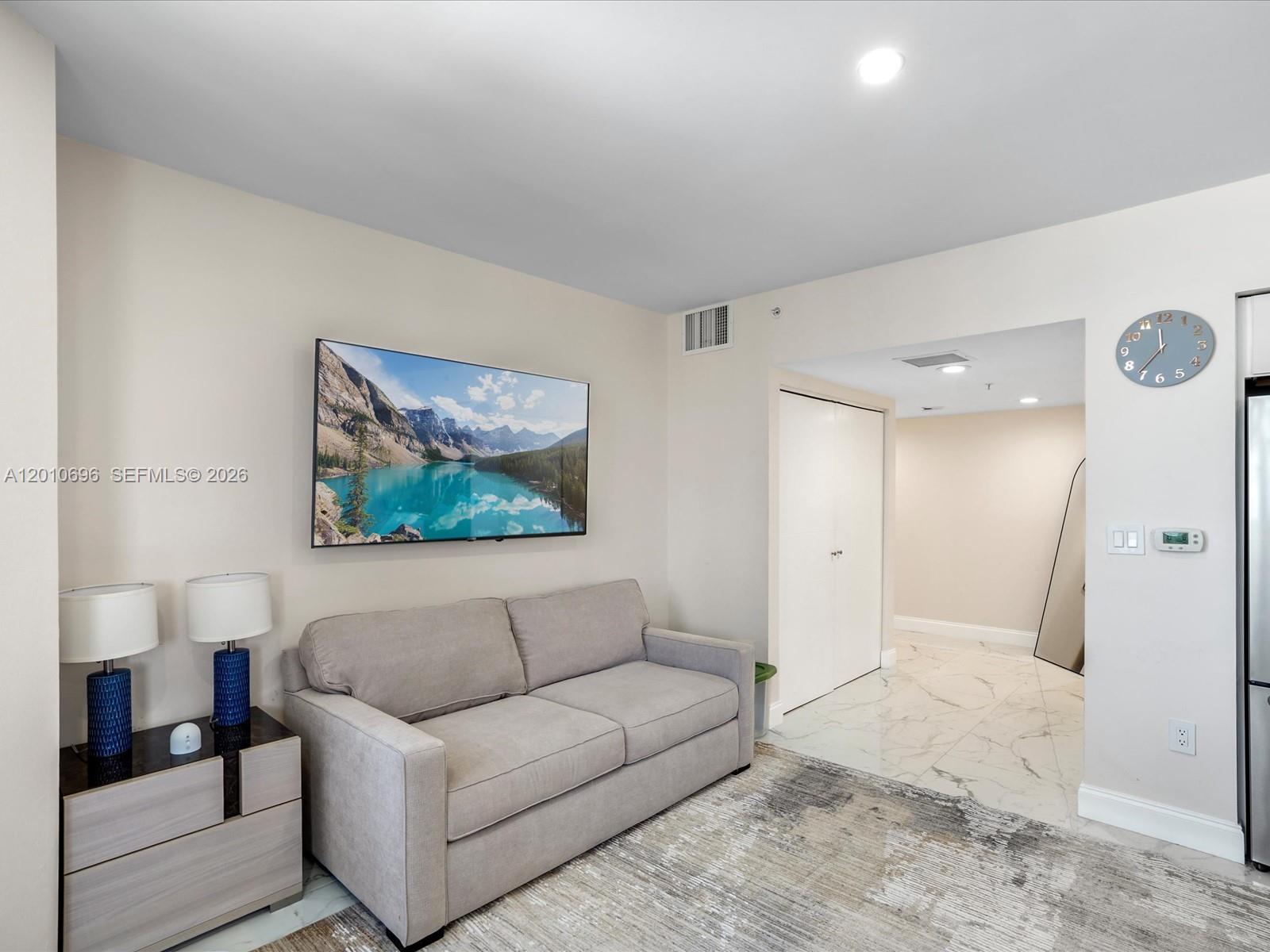 17375 Collins Ave #1508 Sunny Isles Beach, FL 33160