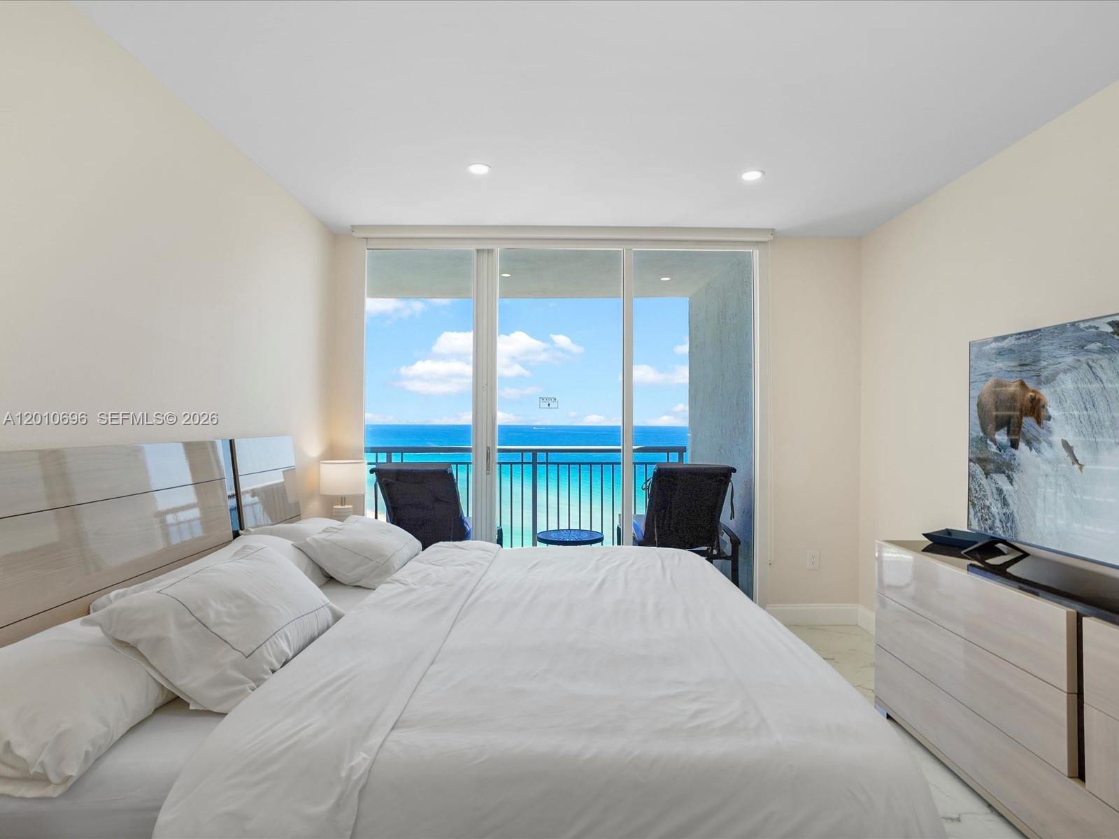 17375 Collins Ave #1508 Sunny Isles Beach, FL 33160