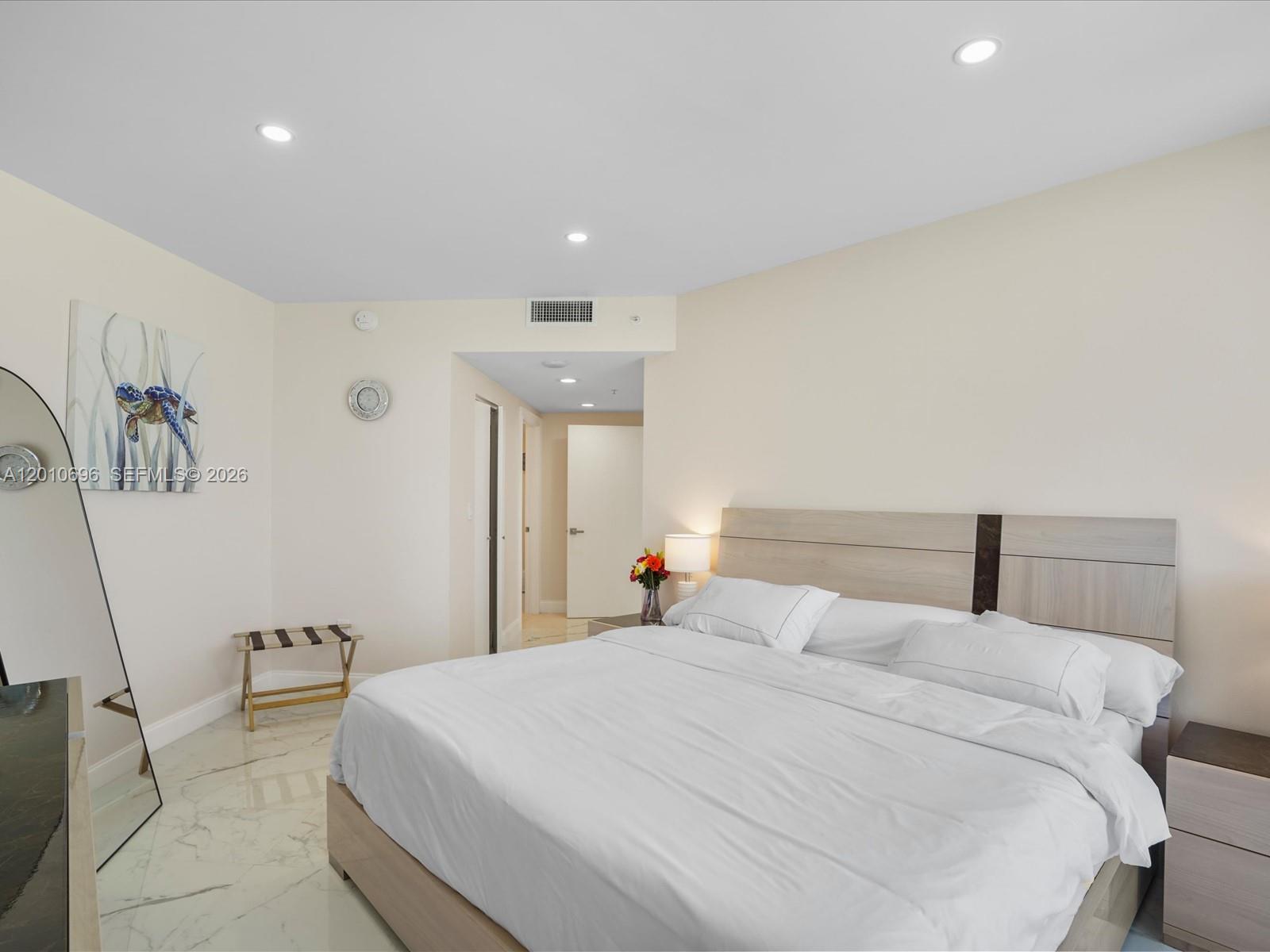 17375 Collins Ave #1508 Sunny Isles Beach, FL 33160