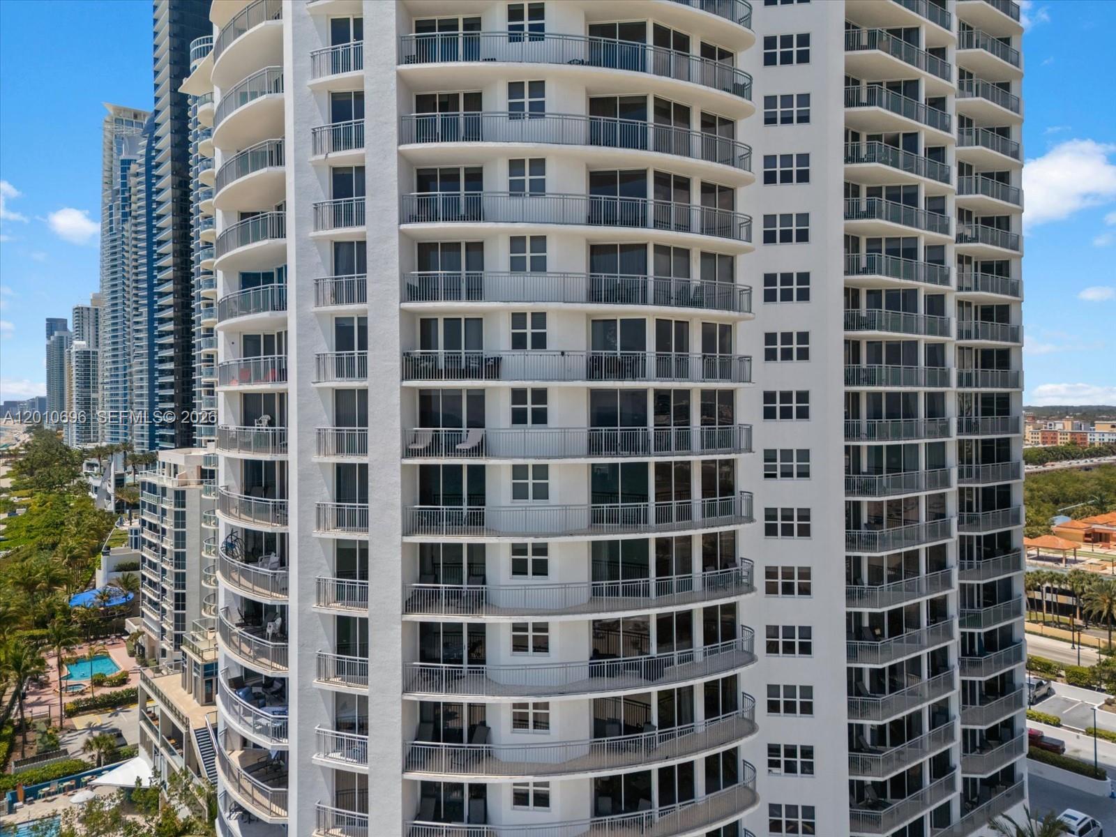 17375 Collins Ave #1508 Sunny Isles Beach, FL 33160