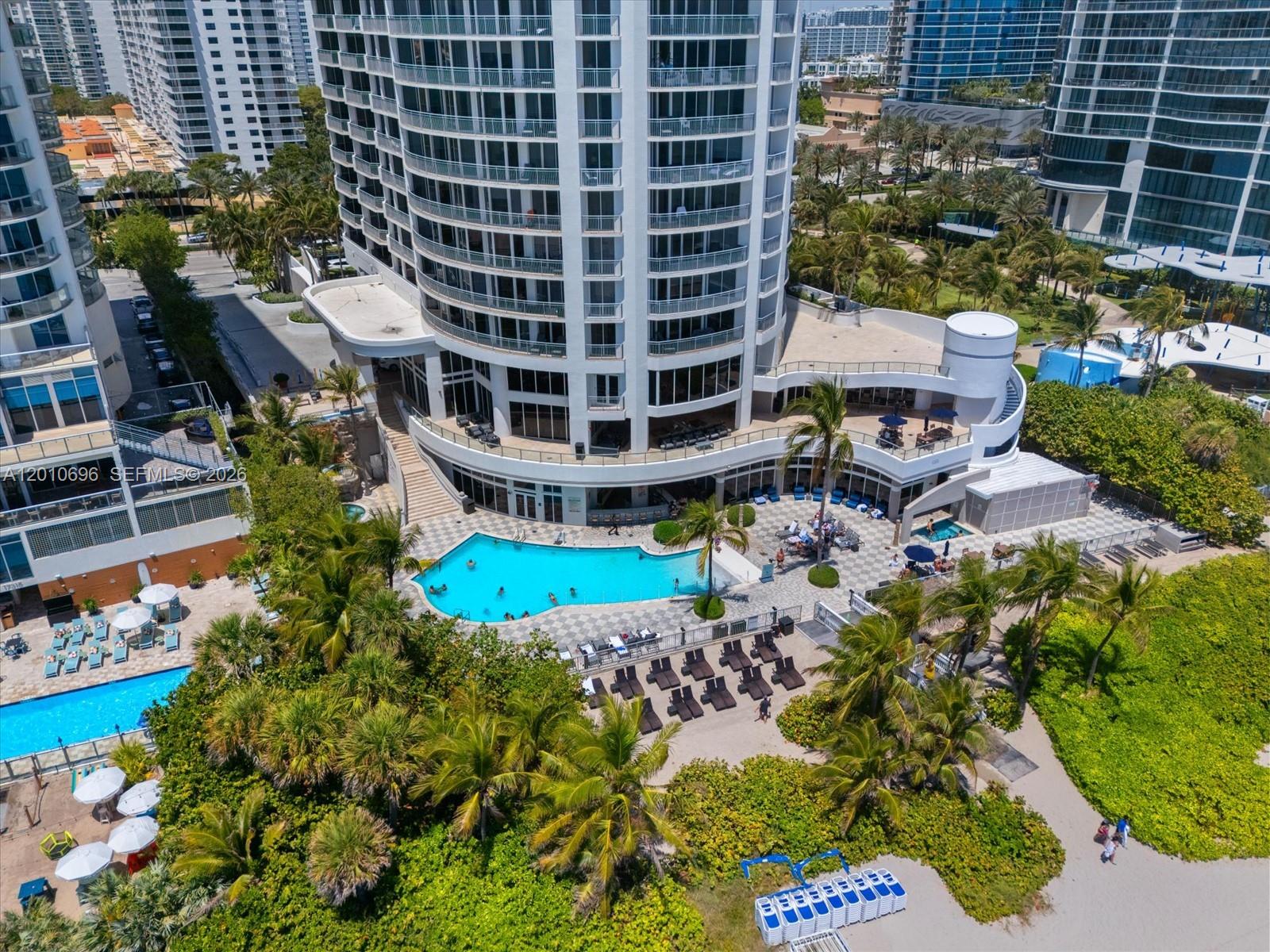 17375 Collins Ave #1508 Sunny Isles Beach, FL 33160