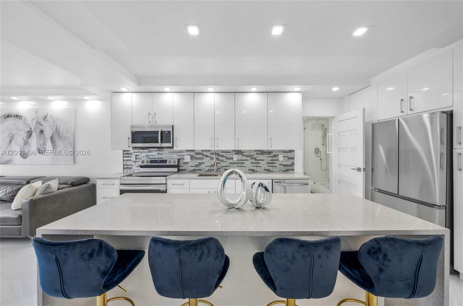 1985 S Ocean Dr #10B Hallandale Beach, FL 33009