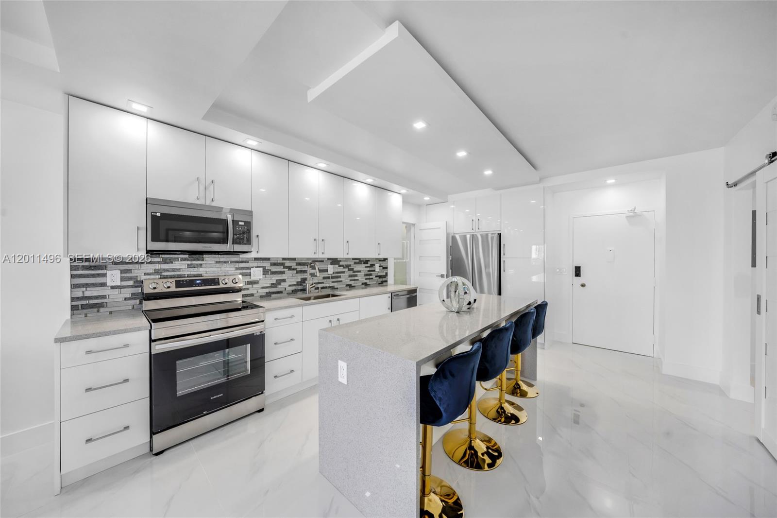 1985 S Ocean Dr #10B Hallandale Beach, FL 33009