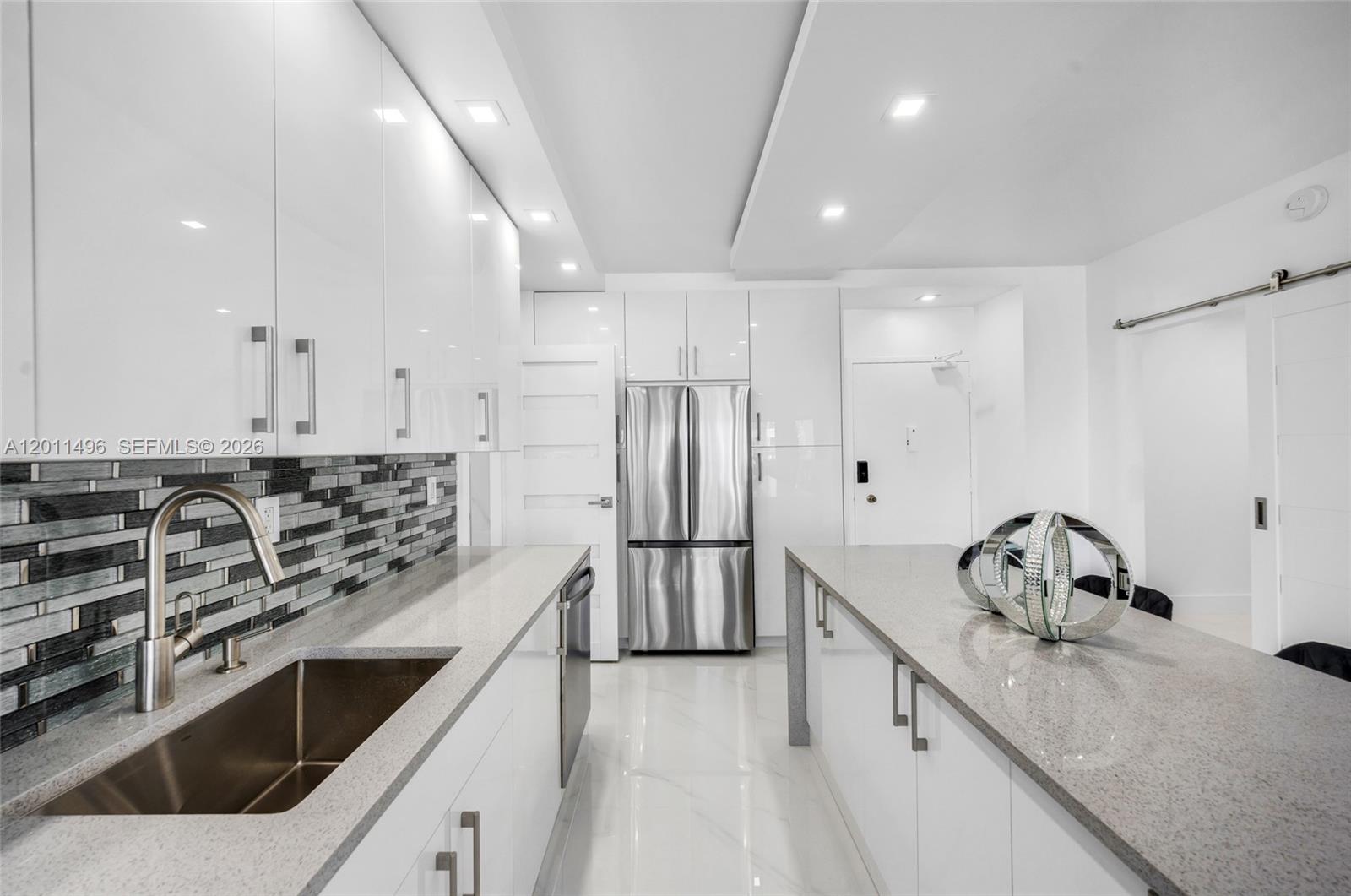 1985 S Ocean Dr #10B Hallandale Beach, FL 33009