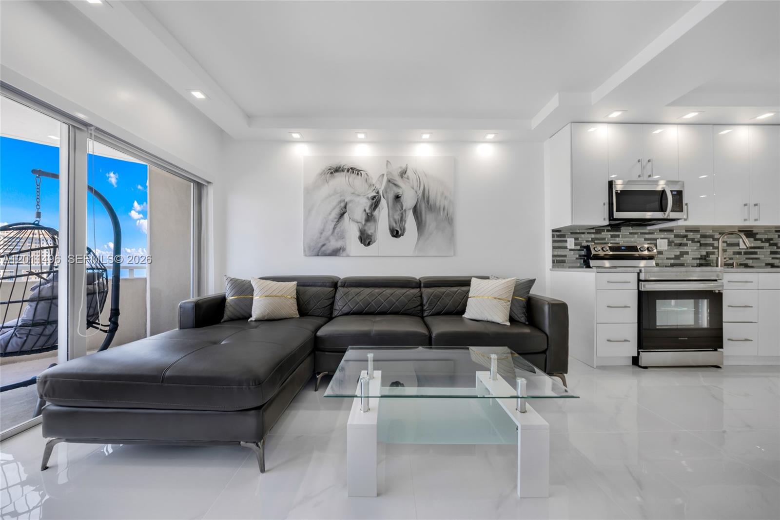1985 S Ocean Dr #10B Hallandale Beach, FL 33009